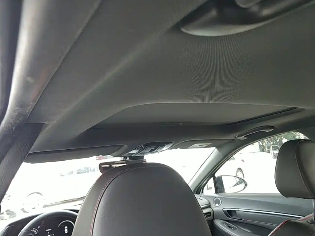 Hyundai Sonata — миниатюра 18