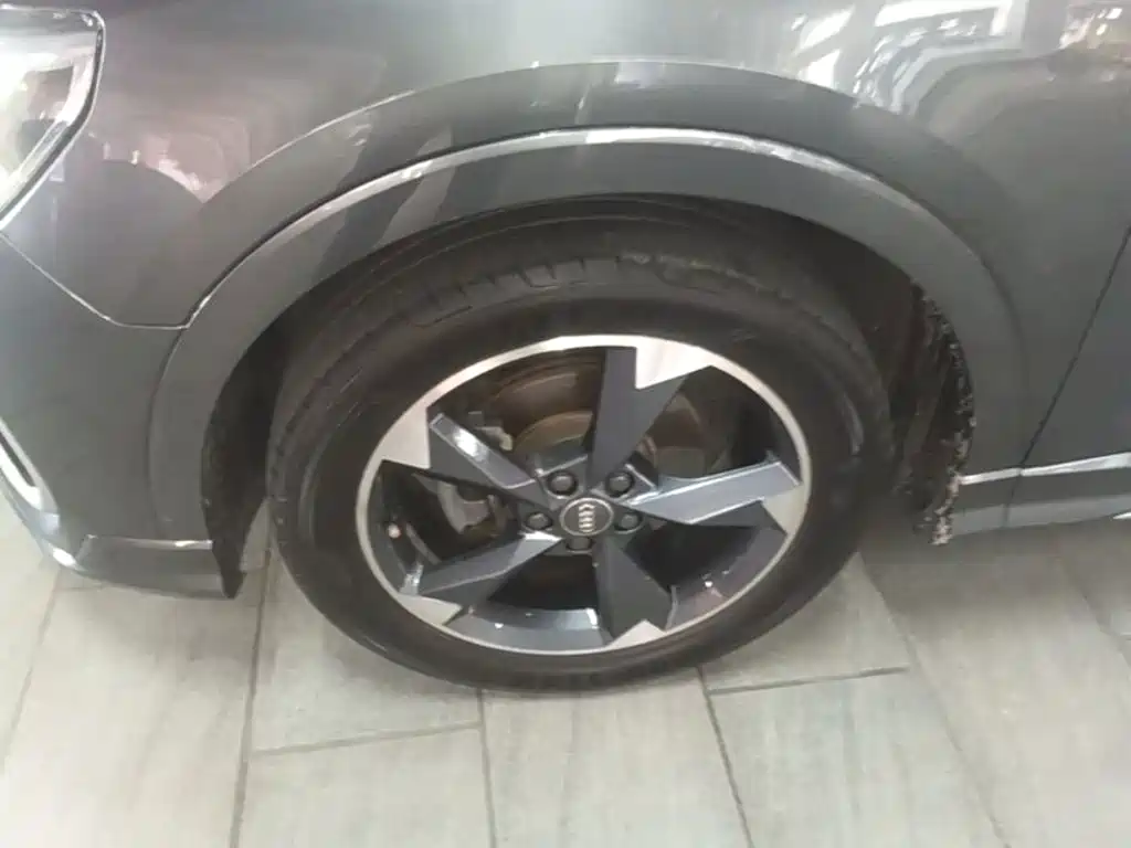 Audi Q3 — миниатюра 23