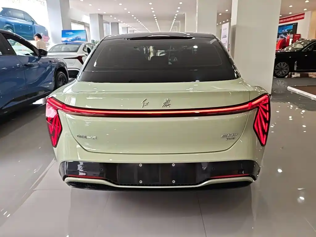 Hongqi Hongqi EH7 — миниатюра 6