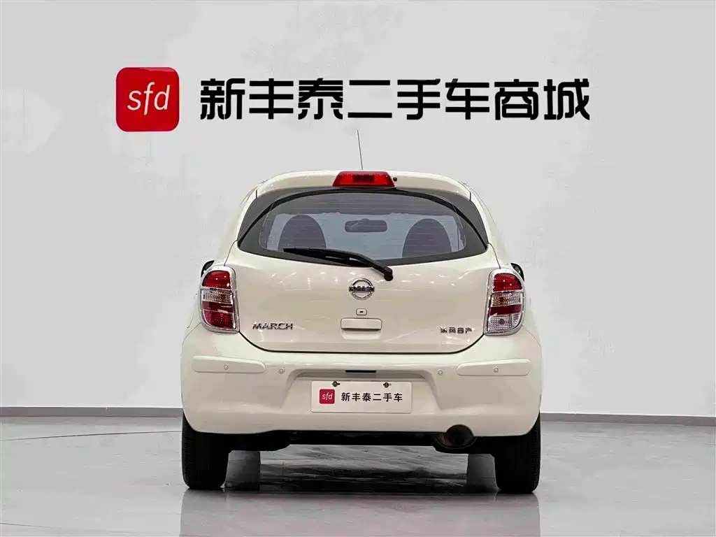 Nissan March — миниатюра 7