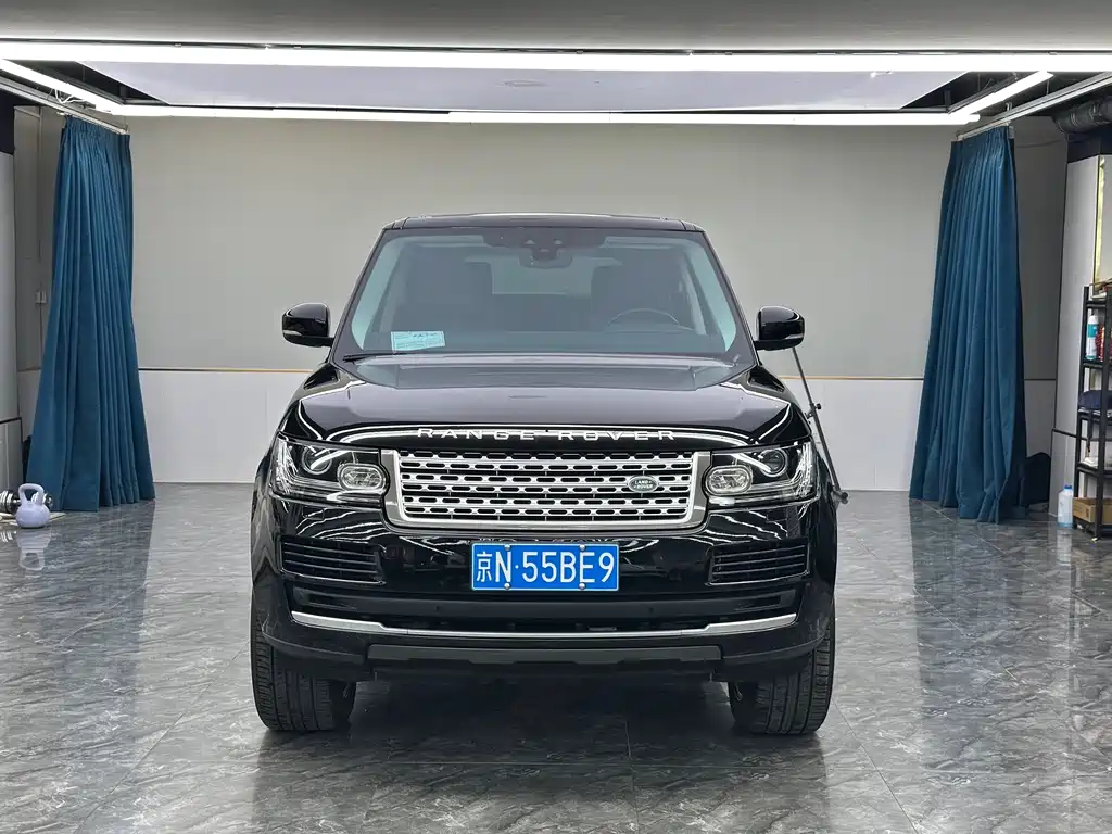 Land Rover Range Rover — миниатюра 2