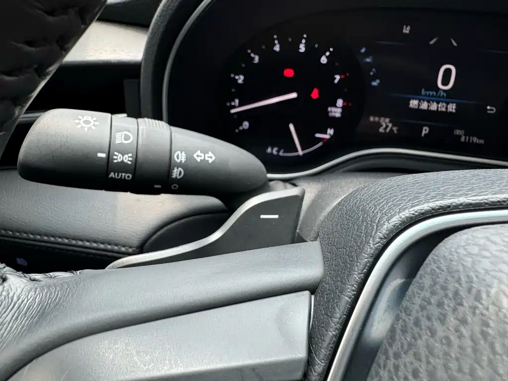 Toyota Avalon — миниатюра 26