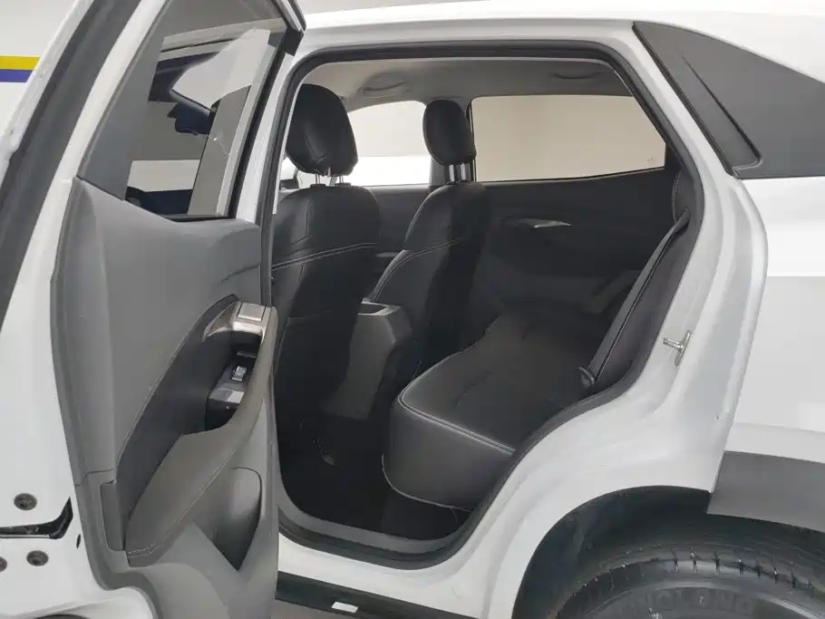 Baojun RS-3 — миниатюра 11
