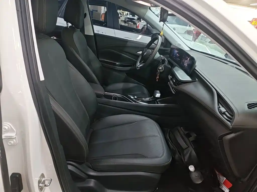 Buick Verano — миниатюра 25
