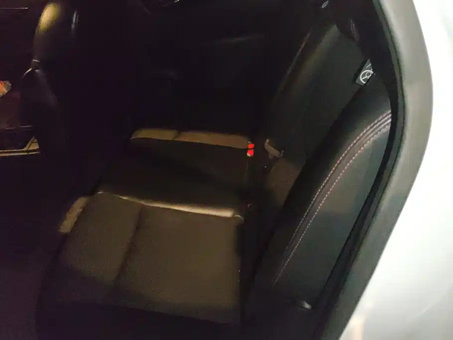 Nissan Qashqai — миниатюра 11