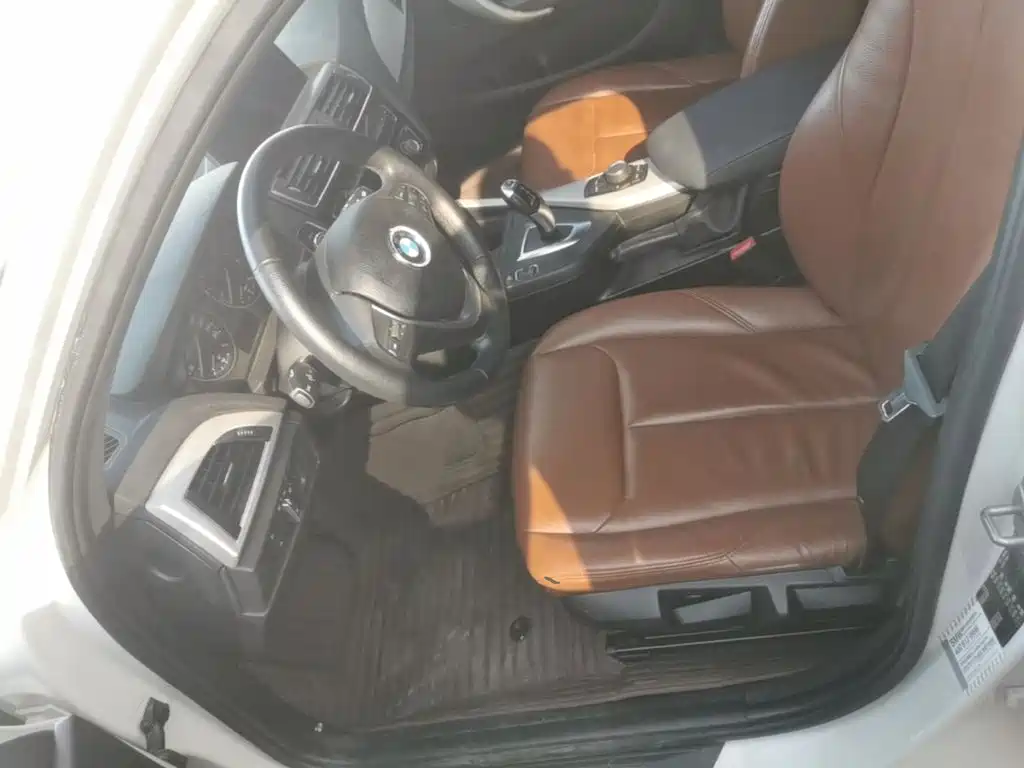 BMW 1 Series (Import) — миниатюра 15