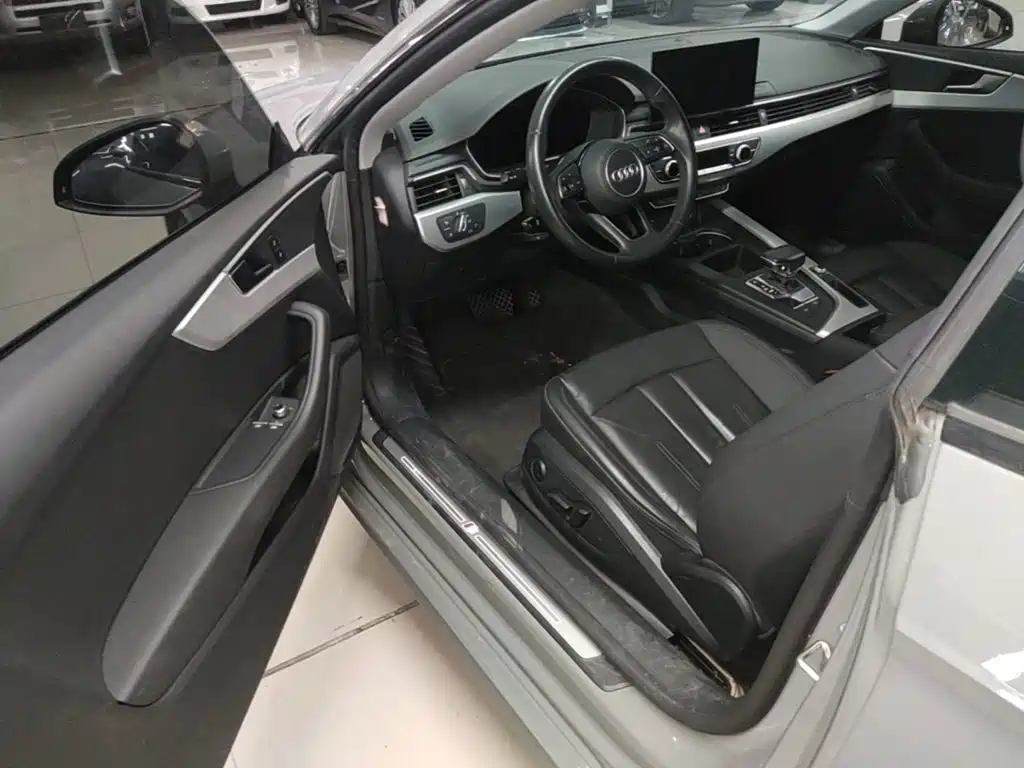 Audi A5 (Import) — миниатюра 16