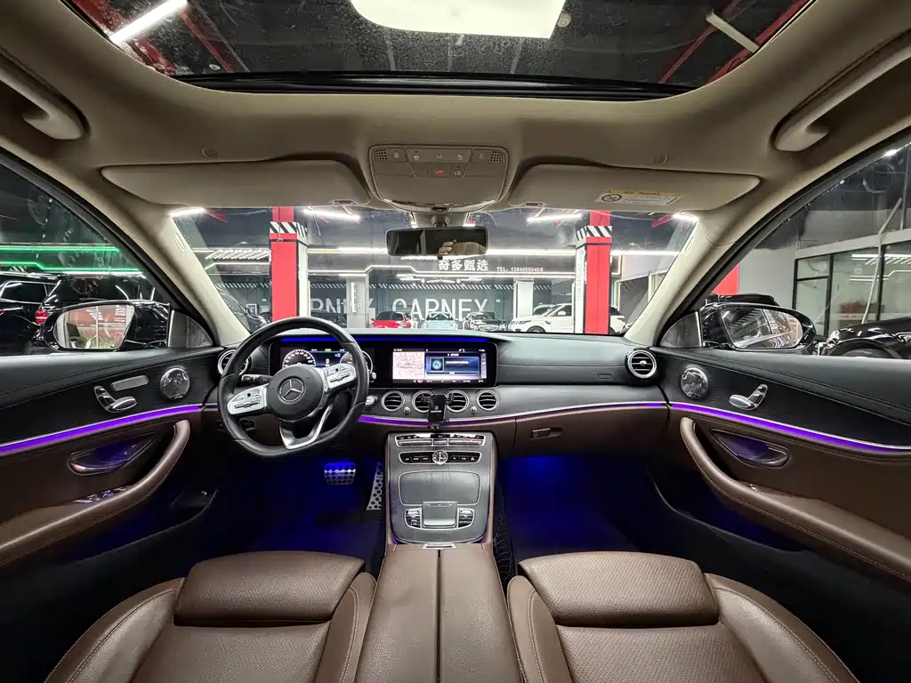 Mercedes-Benz E-Class — миниатюра 11