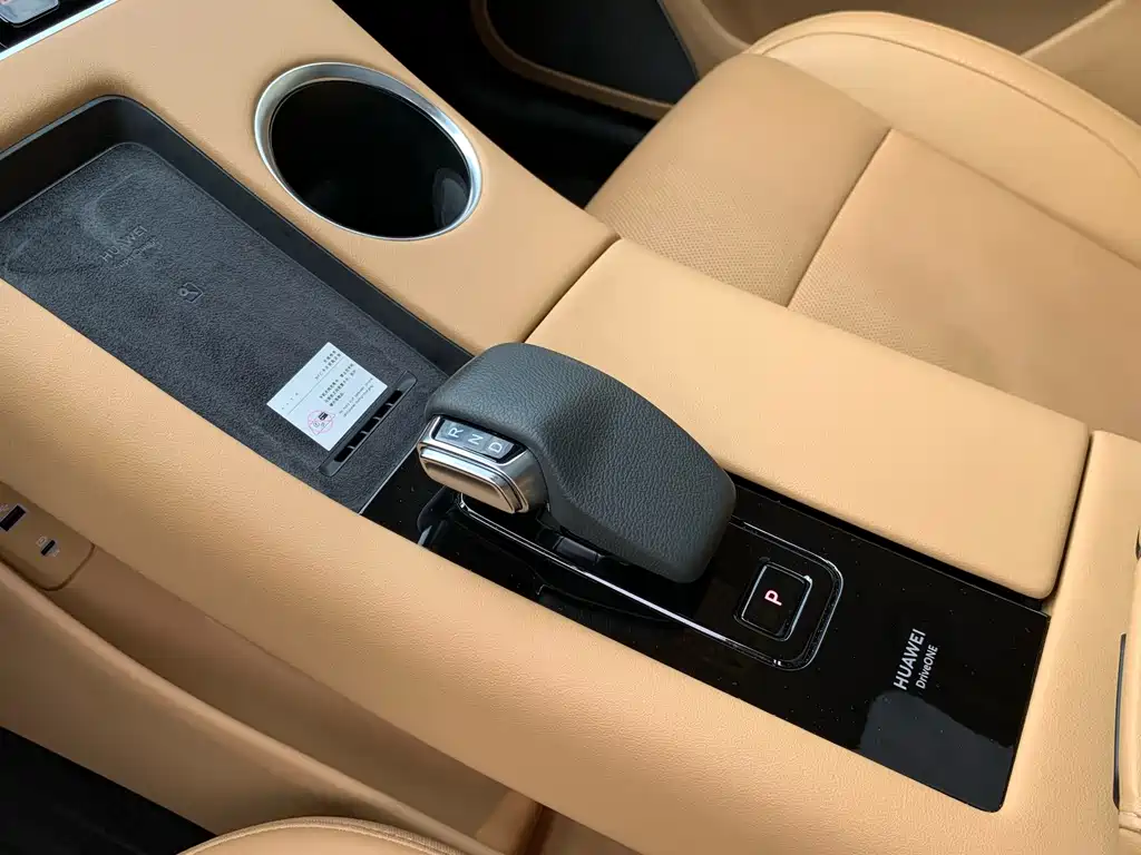 AITO AITO M5 — миниатюра 19