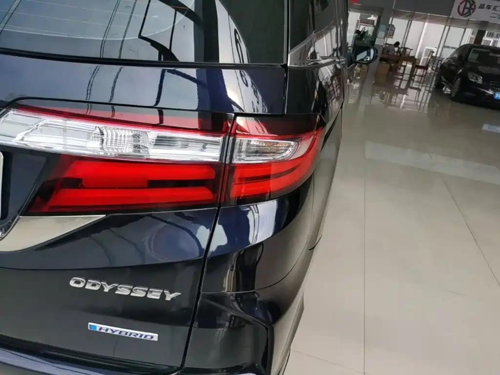 Honda Odyssey — миниатюра 8