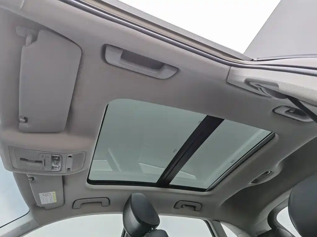Audi Q3 — миниатюра 14