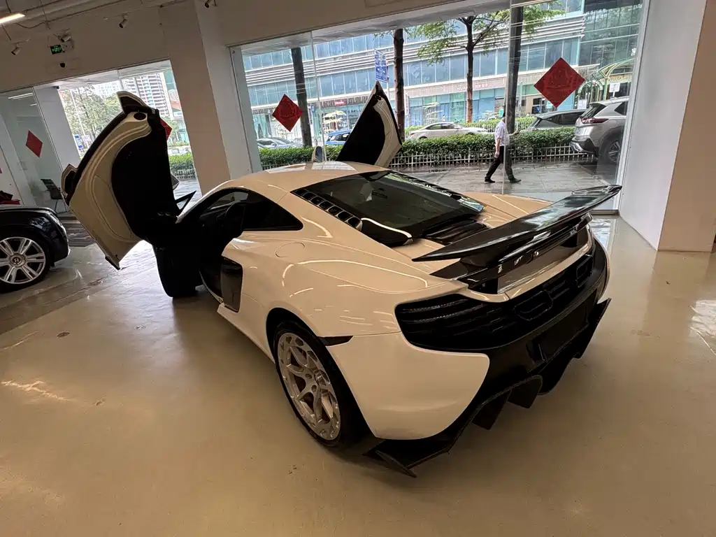 McLaren 650S 2014 3.8T Coupe