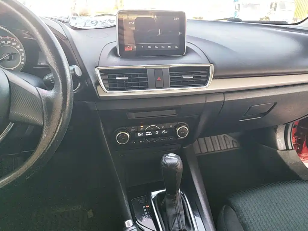 Mazda 3 Axela — миниатюра 13