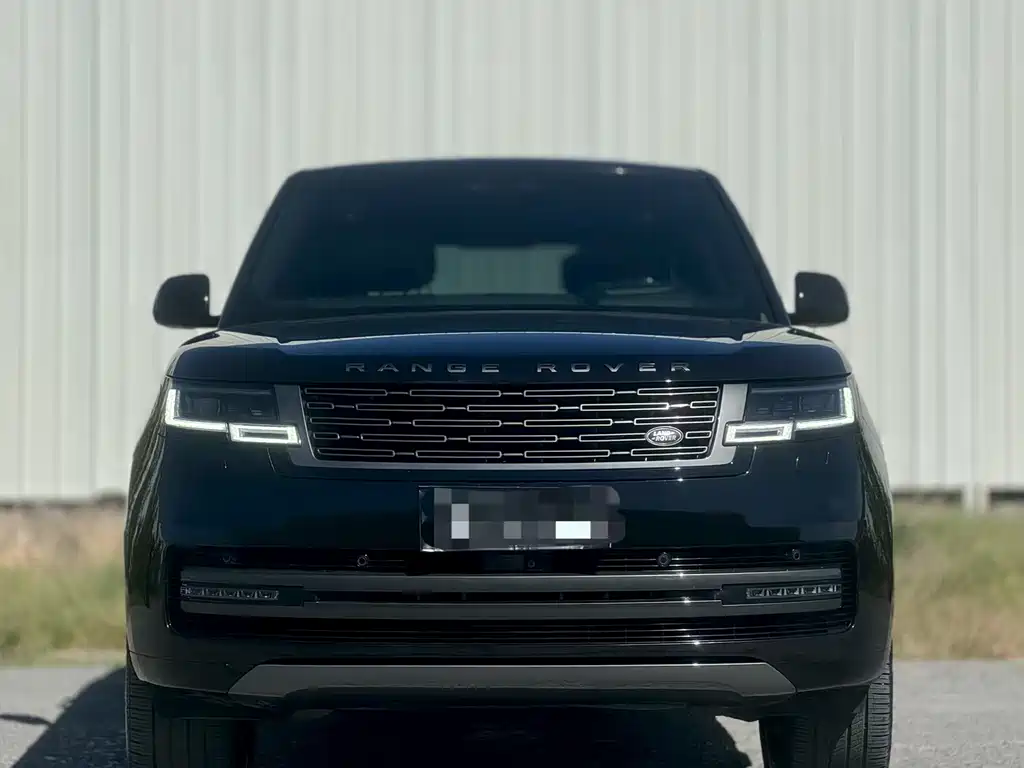 Land Rover Range Rover 2025 3.0 L6 400PS Long Wheelbase