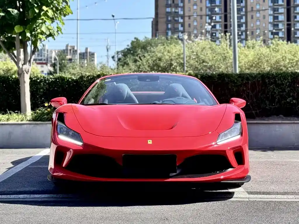 Ferrari F8