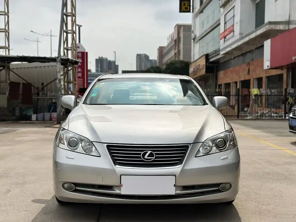 Lexus ES — миниатюра 2