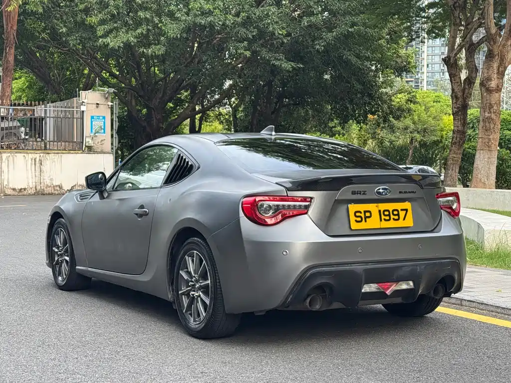 Subaru BRZ — миниатюра 7