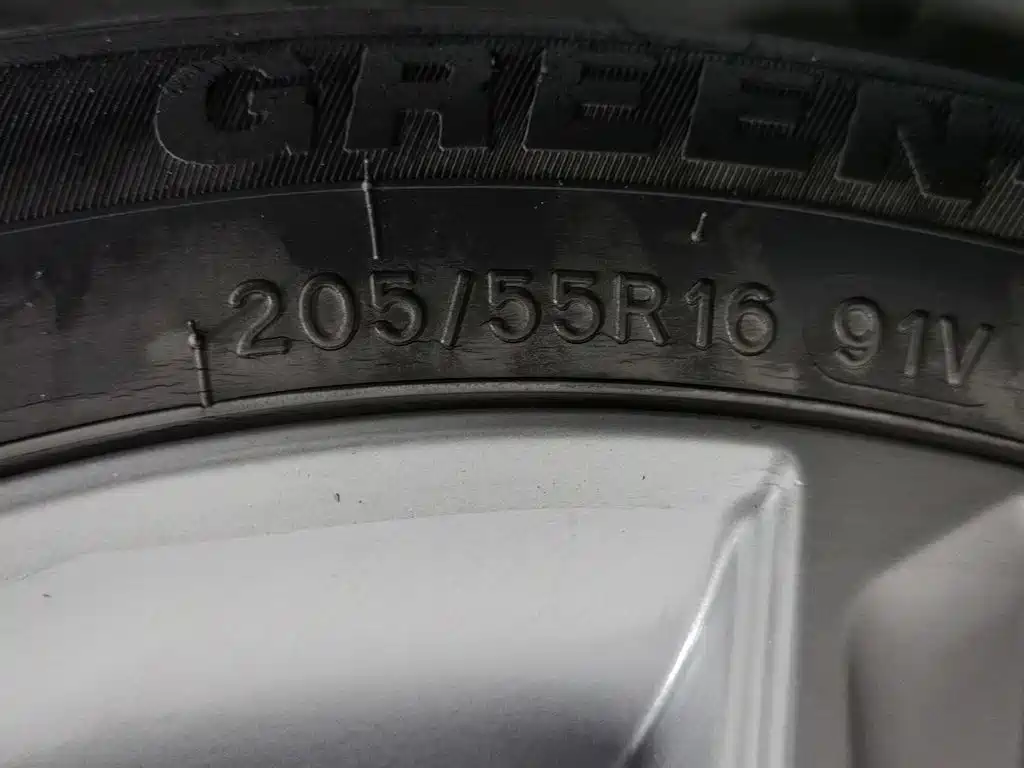 Geely Emgrand — миниатюра 24
