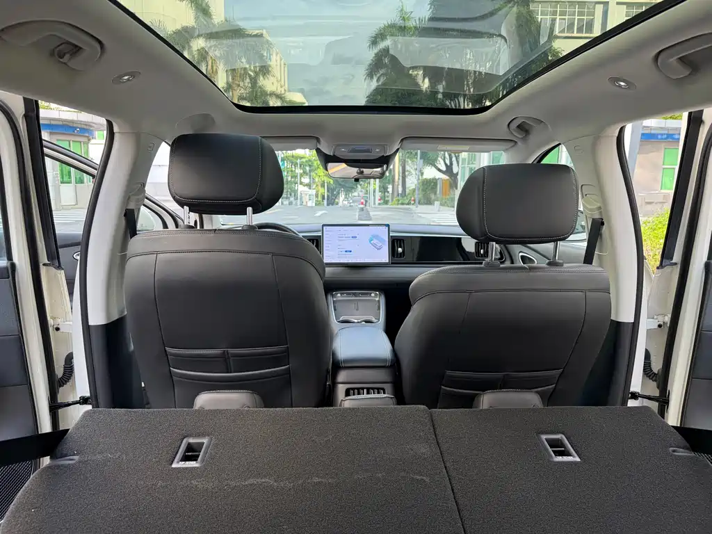 BYD Морской лев 05 EV — миниатюра 19