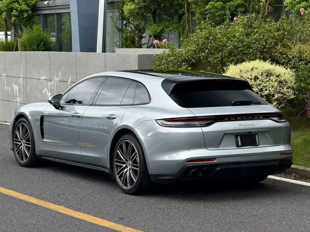 Porsche Panamera — миниатюра 3