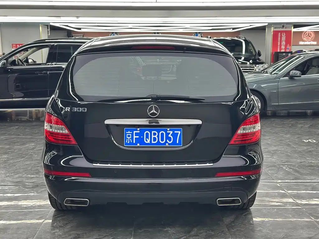 Mercedes-Benz R-Class — миниатюра 8