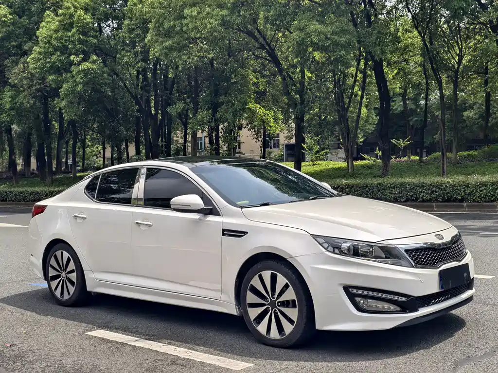 Kia K5 — миниатюра 3