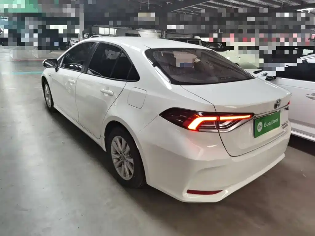 Toyota Corolla — миниатюра 5