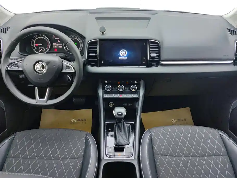 Skoda Karoq — миниатюра 12