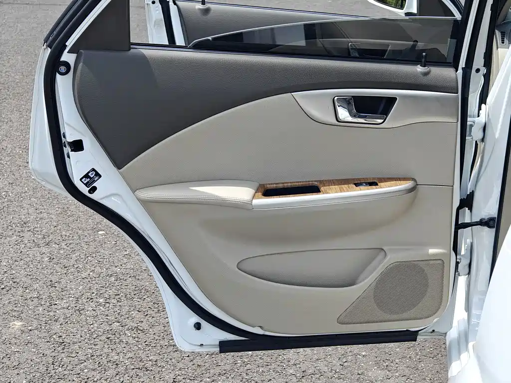 Buick Excelle — миниатюра 26