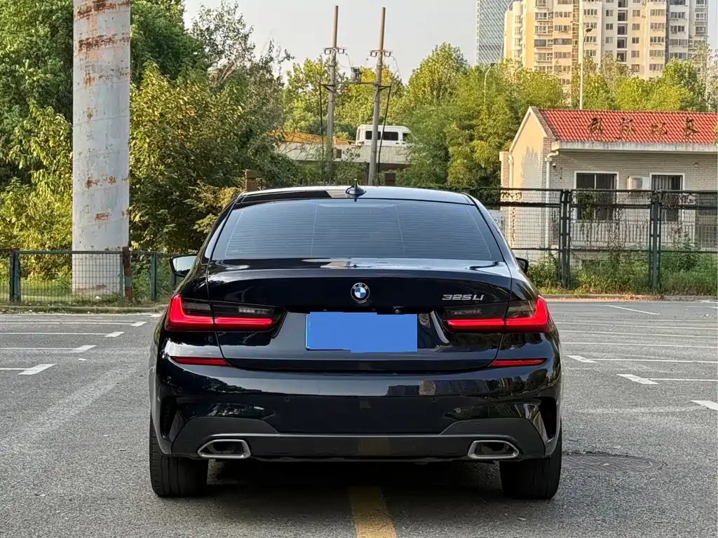 XPeng G9 — миниатюра 6