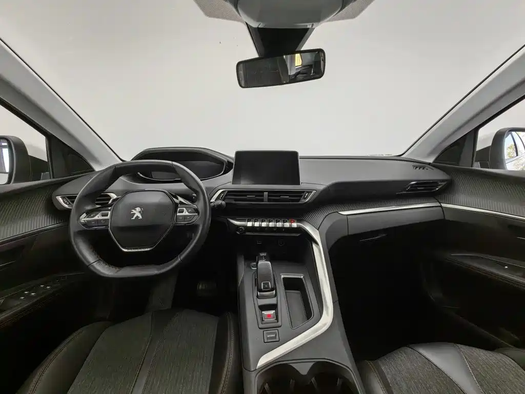 Peugeot 4008 — миниатюра 5