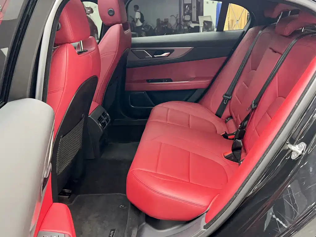 Jaguar XEL — миниатюра 19