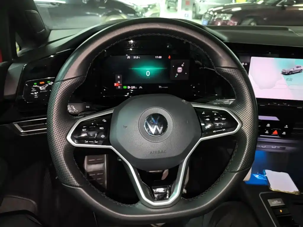 Volkswagen Golf — миниатюра 11