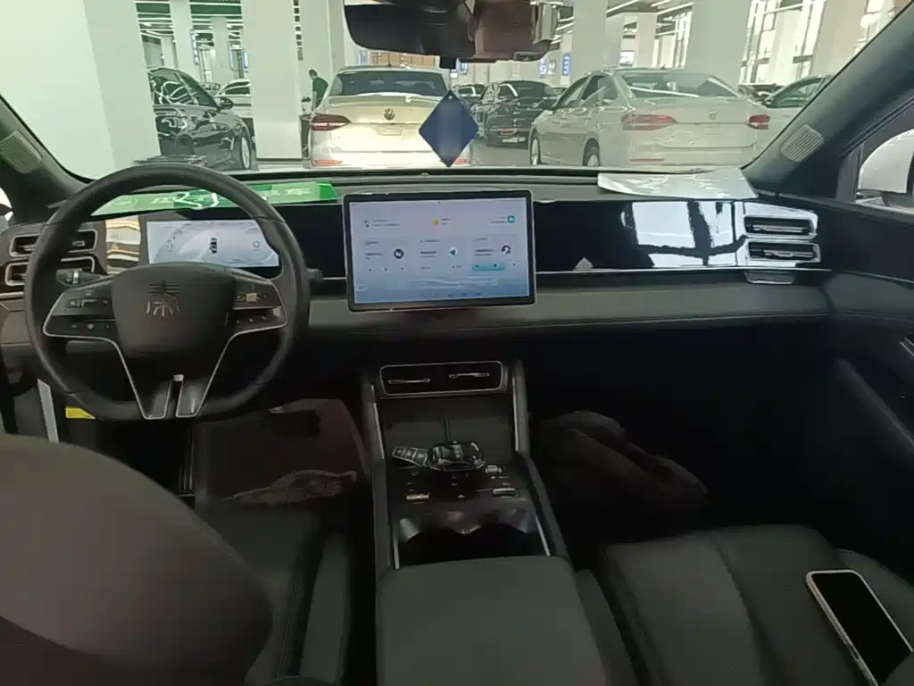 BYD Qin L — миниатюра 10
