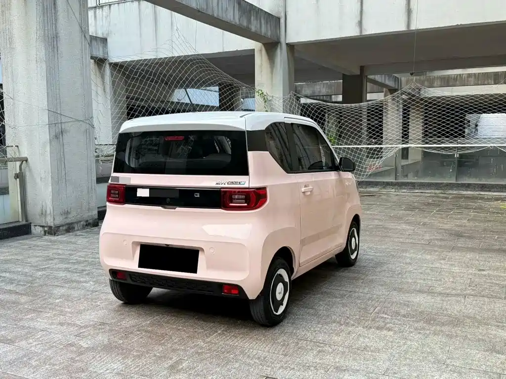 Wuling MINIEV — миниатюра 5