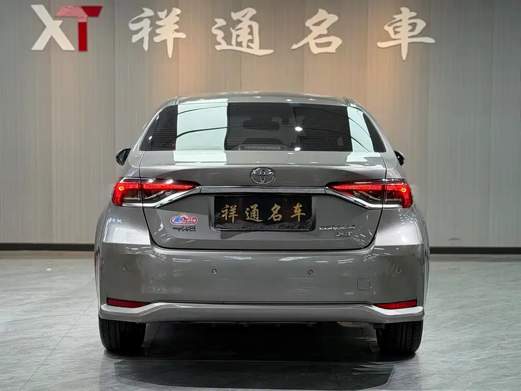 Toyota Corolla — миниатюра 13