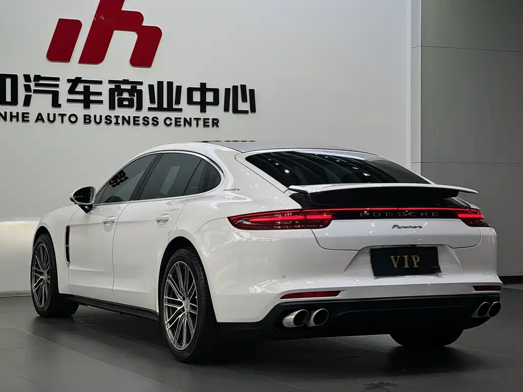 Porsche Panamera — миниатюра 4