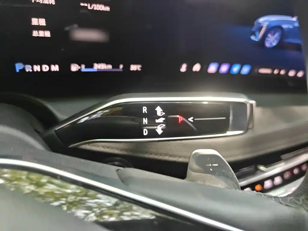 Cadillac CT6 — миниатюра 7