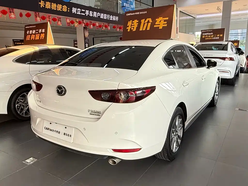 Mazda 3 Axela — миниатюра 3