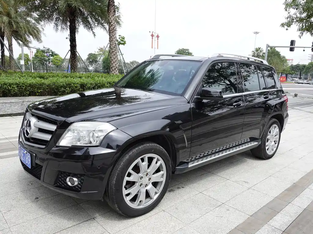 Mercedes-Benz GLK-Class (Import) 2012