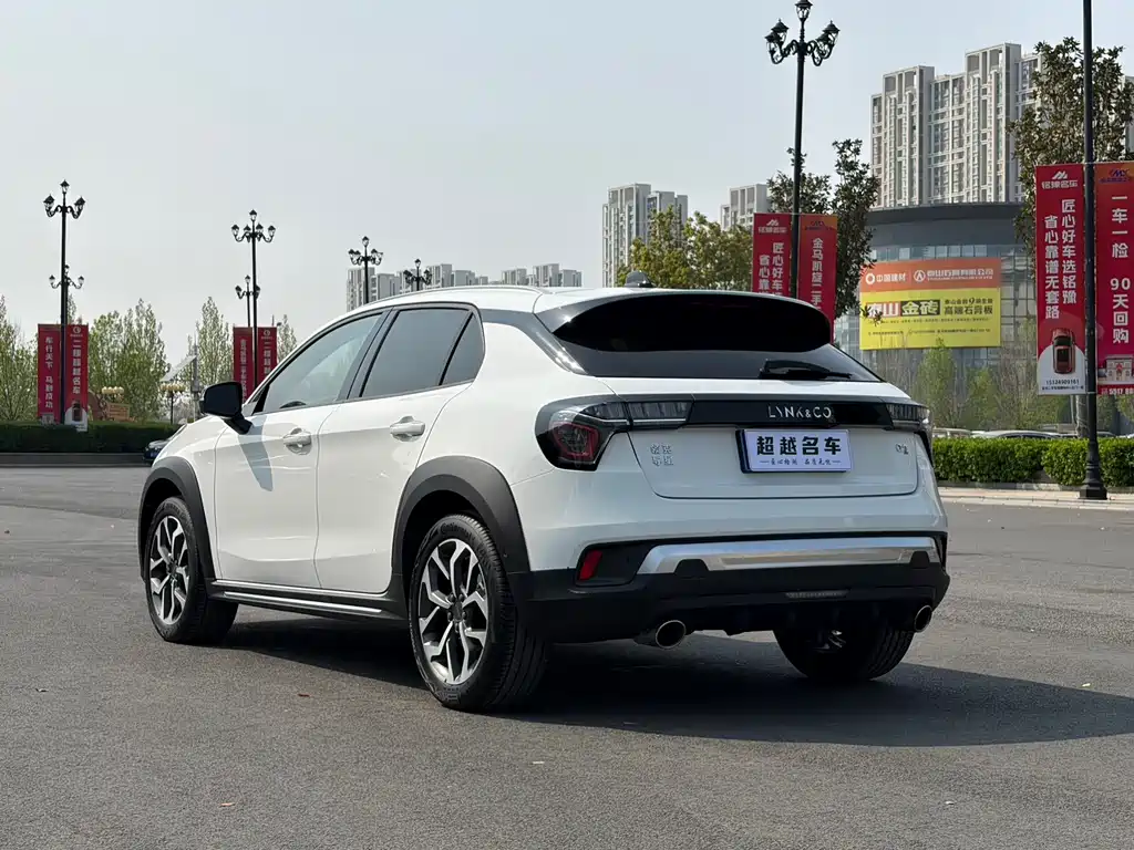 Lynk & Co 02 — миниатюра 5