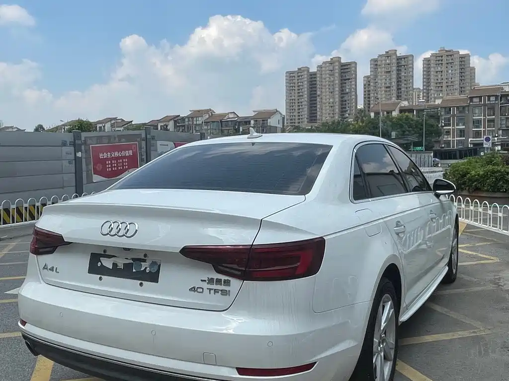 Audi A4L — миниатюра 9