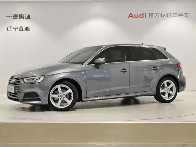 AUDI A3 2021