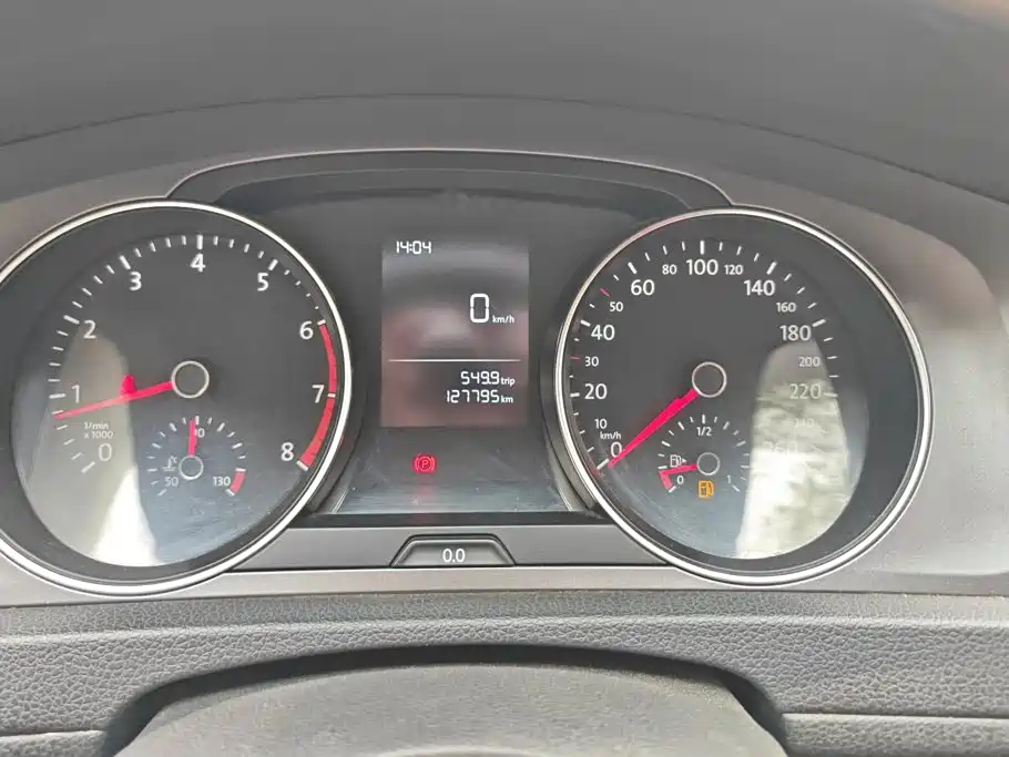 Volkswagen Golf — миниатюра 14