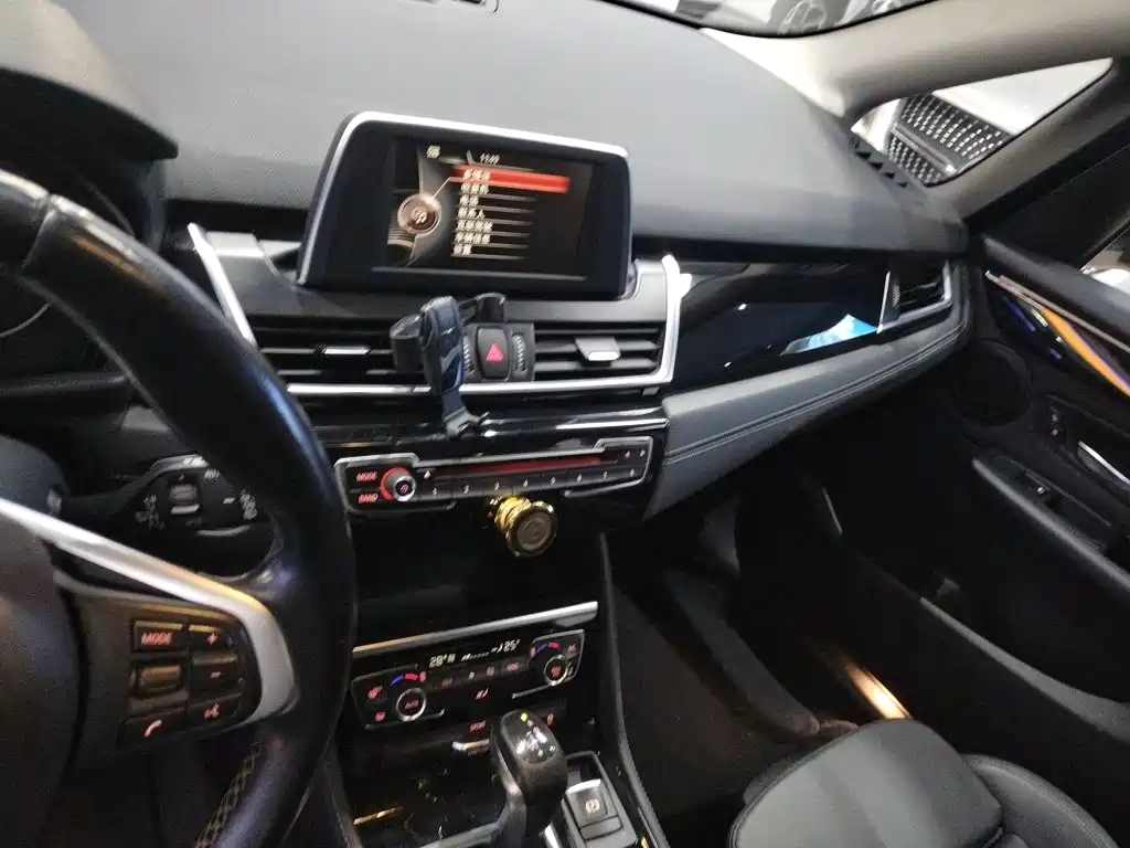 BMW 2 серии 2 2015 218i Sport