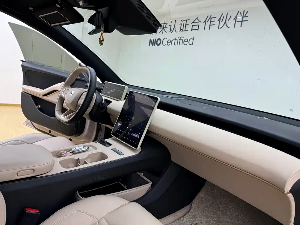NIO ET5 — миниатюра 13