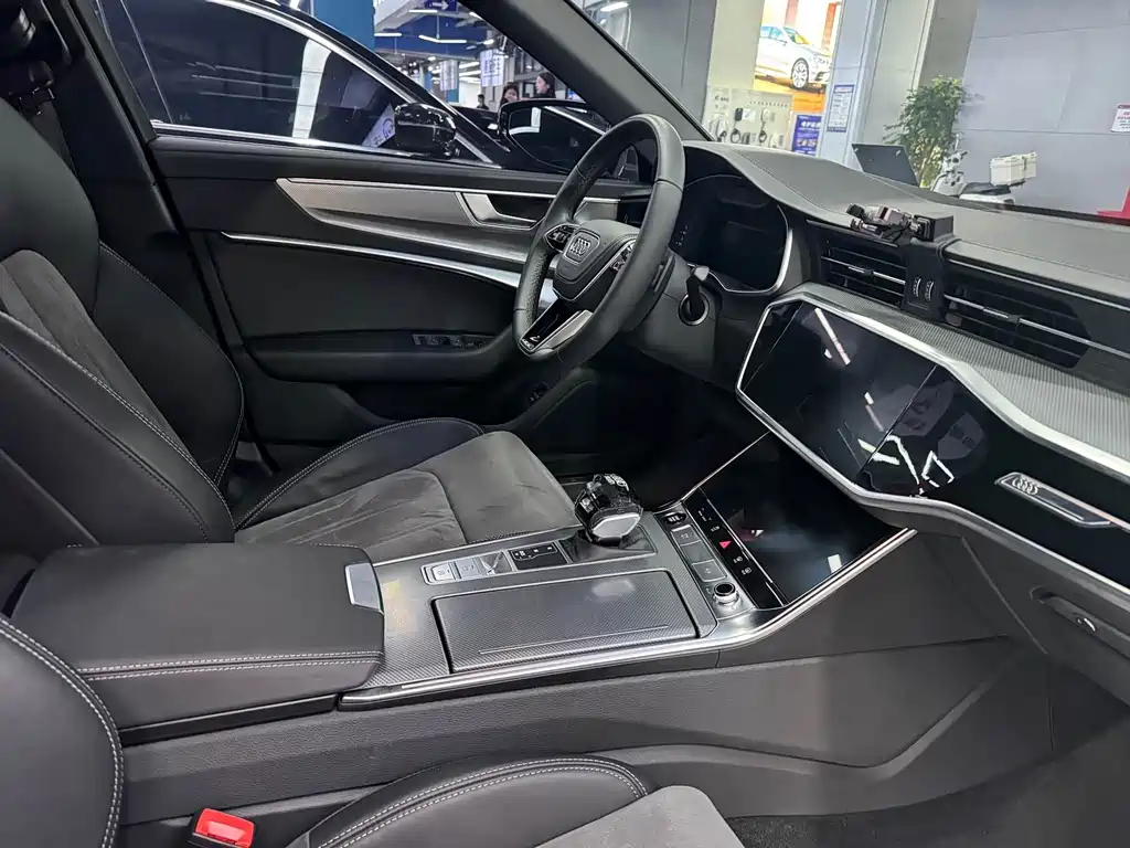 Audi A6L — миниатюра 8