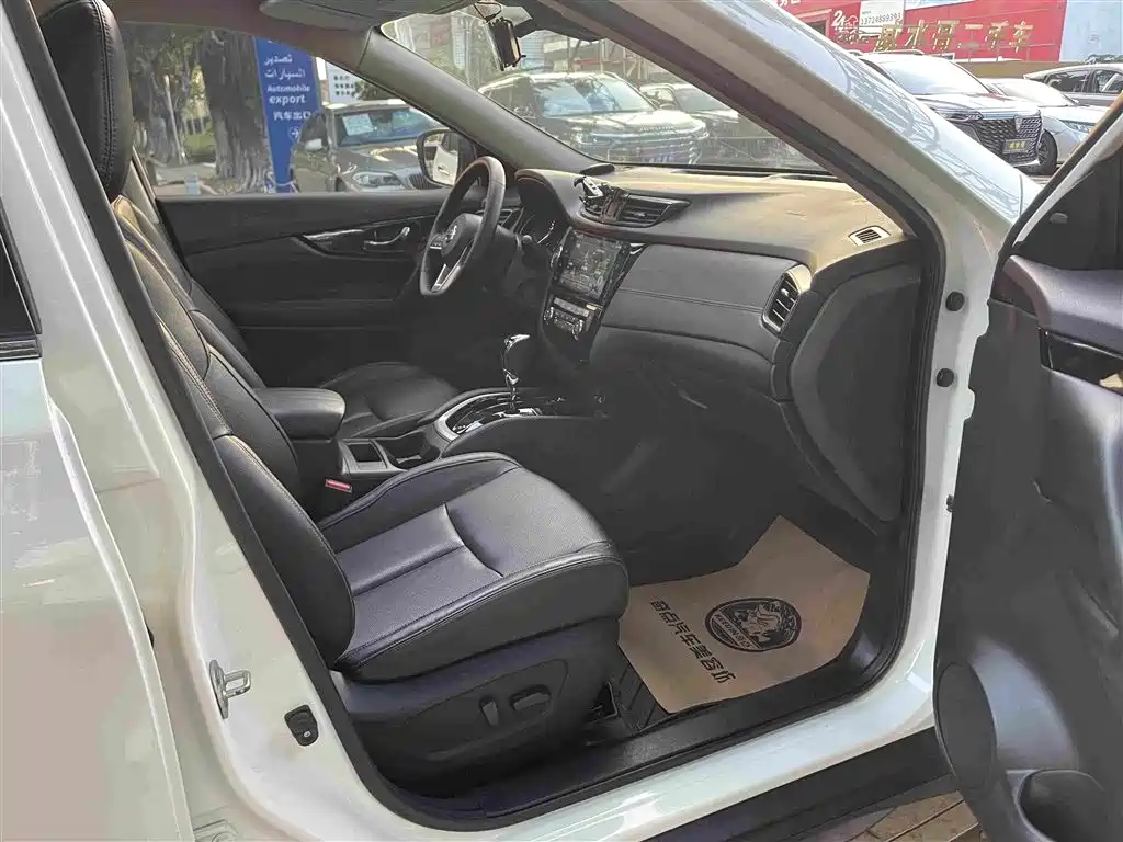 Nissan X-Trail — миниатюра 14