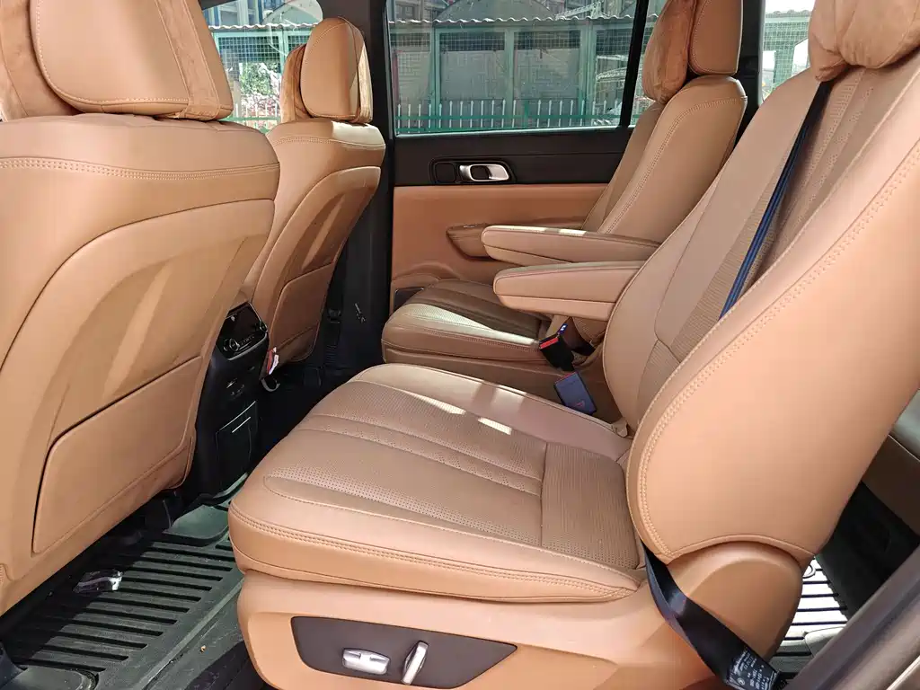 Li Auto Li ONE — миниатюра 6