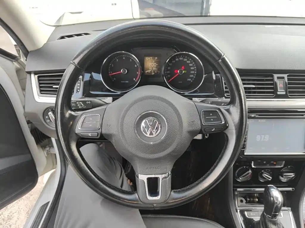 Volkswagen Bora — миниатюра 11